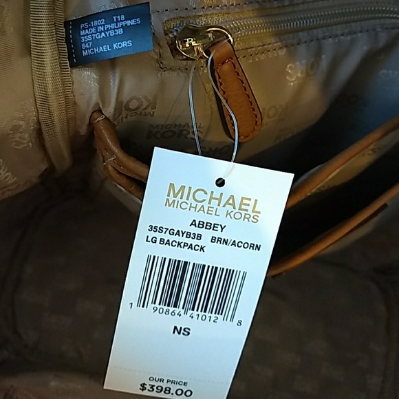 MK Large Abbey Backpack - Picture 7 of 8